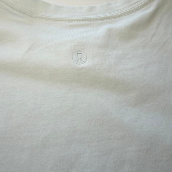 lululemon Love Crewneck T-Shirt Women’s Size 10 Soft Short Sleeve Classic Tee - Picture 4 of 10